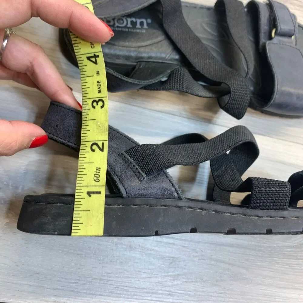 Womens Born Britton Black Navy Leather Criss Cross Strap Comfort Sandal Size 8 M